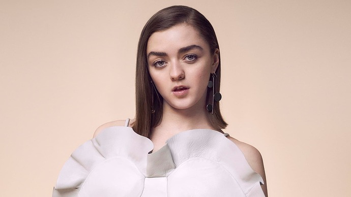 maisie-williams-wallpapers-27065-9313098